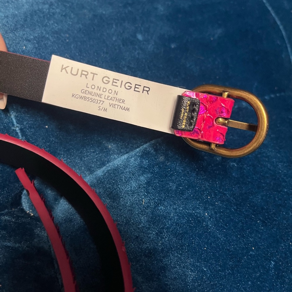 Kurt Geiger Fuchsia Snake-Embossed Wallet and Belt with Antique Gold Hardware - Picture 7 of 9